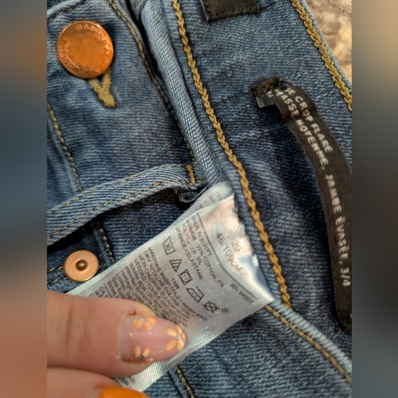 Banana Republic Mid Rise Crop Flare Medium Wash Jeans Size 29 Comfy Casual Denim - Picture 9 of 10